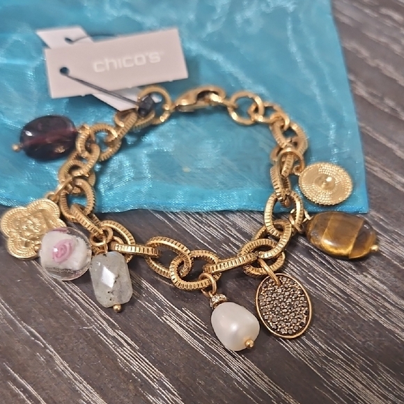 Chico's Gold Charm Bracelet - Picture 1 of 2